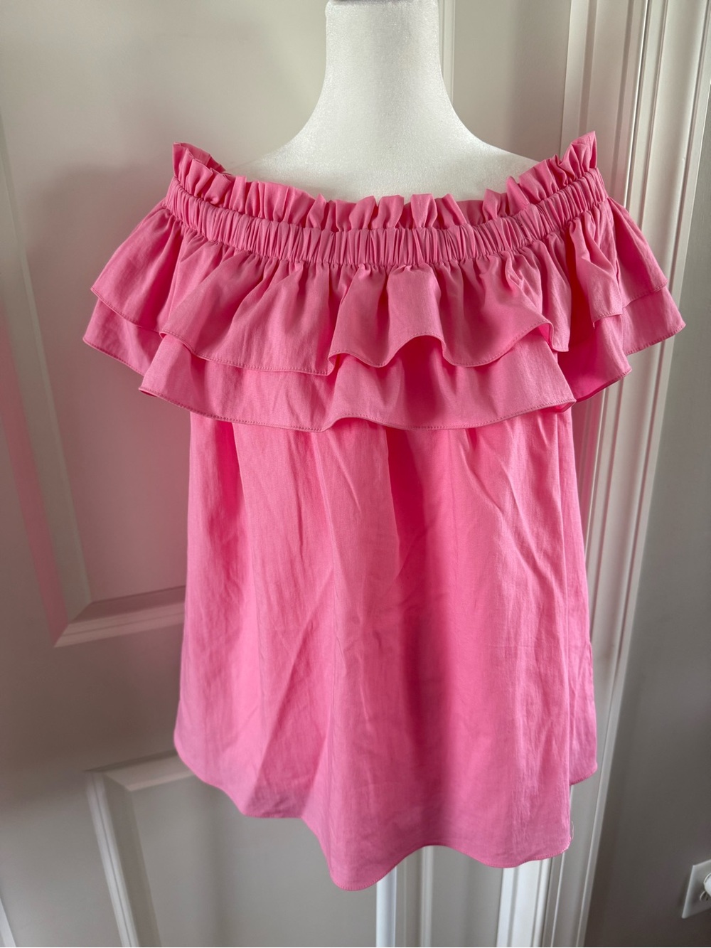 Syn Burches pink ruffled top - medium